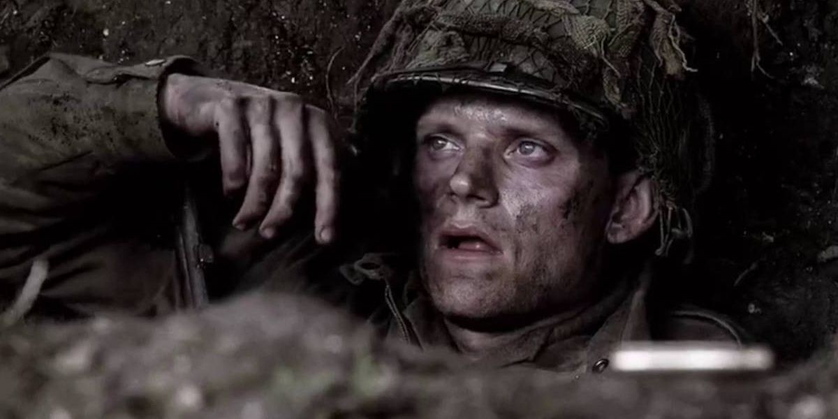 Blithe (Marc Warren) sitting in a trench in Band of Brothers