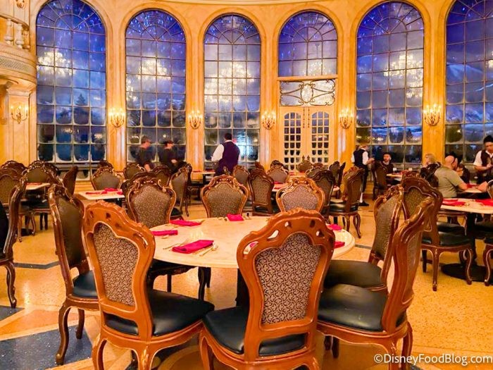 Disney Food Guide: Your Ultimate Resource to Walt Disney World Dining (Updated 2024)