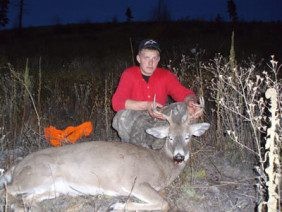 Successful guided deer hunt with mature buck